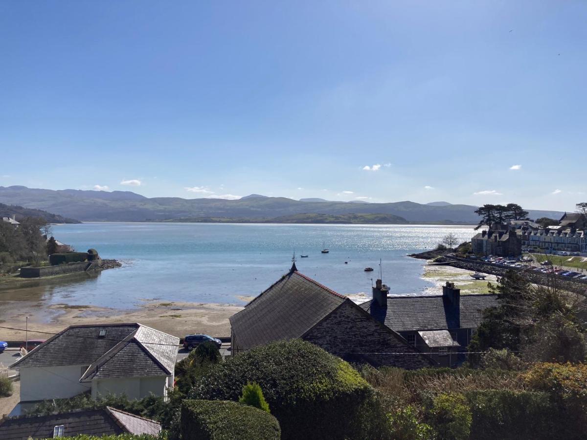 Tegfryn , 5*, Sea View, Borth Y Gest Villa Porthmadog Exterior photo
